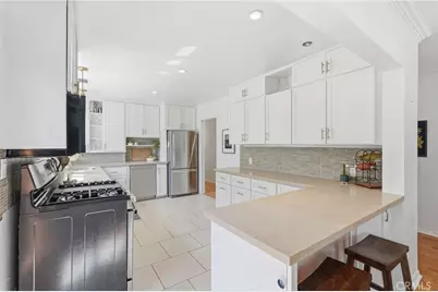 8916 Rayford, Los Angeles, CA 90045 - Photo 17