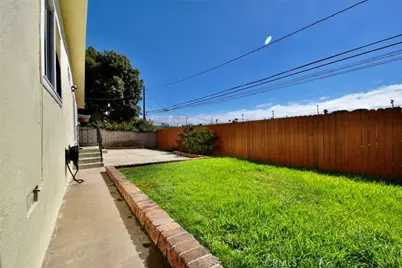 20619 Toluca Avenue, Torrance, CA 90503 - Photo 23