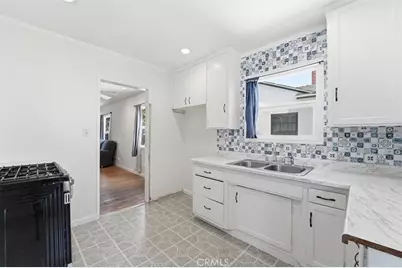 20926 Brighton Avenue, Torrance, CA 90501 - Photo 9