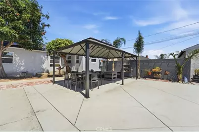 20926 Brighton Avenue, Torrance, CA 90501 - Photo 33