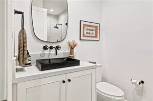1816 Walnut Ave, Manhattan Beach, CA 90266 - Photo 21