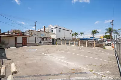 1908 S Pacific, San Pedro, CA 90731 - Photo 23