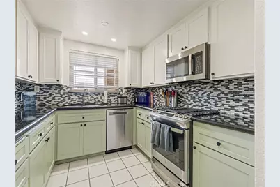 2001 E 21st St #327, Signal Hill, CA 90755 - Photo 7