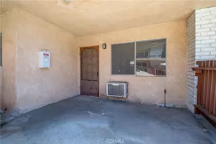 5232 Corteen, Valley Village, CA 91607 - Photo 19