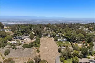 4 Spur Ln, Rolling Hills, CA 90274 - Photo 9