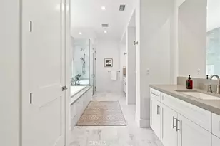 18 Phillips Ranch Rd, Rolling Hills Estates, CA 90274 - Photo 17