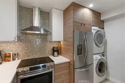 21 7th Place #510, Long Beach, CA 90802 - Photo 9