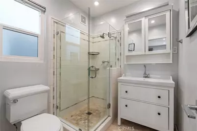 21 7th Place #510, Long Beach, CA 90802 - Photo 15
