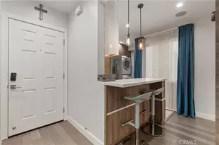 21 7th Pl, Long Beach, CA 90802 - Photo 7