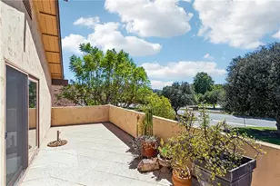 42 Kanan Rd, Oak Park, CA 91377 - Photo 55