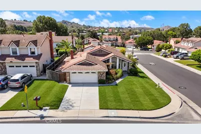 201 S Brookside Court, Anaheim, CA 92808 - Photo 3