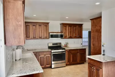 17238 Carfax Ave, Bellflower, CA 90706 - Photo 3
