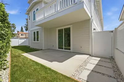 109 N Francisca Avenue, Redondo Beach, CA 90277 - Photo 13