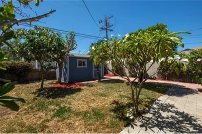 1014 E O, Wilmington, CA 90744 - Photo 33