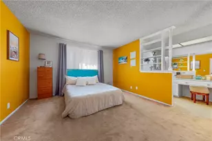 21115 Altena Dr, Saugus, CA 91350 - Photo 15