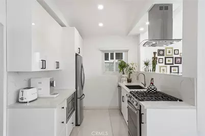1729 Axenty Way, Redondo Beach, CA 90278 - Photo 11