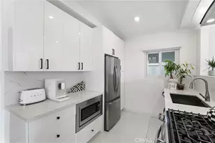 1729 Axenty Way, Redondo Beach, CA 90278 - Photo 13