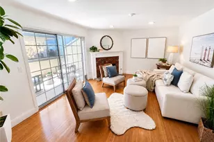208 S Catalina Ave, Redondo Beach, CA 90277 - Photo 5