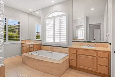 33 Nuvola Court, Rancho Palos Verdes, CA 90275 - Photo 15