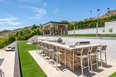 33 Nuvola Court, Rancho Palos Verdes, CA 90275 - Photo 41