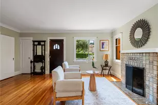 1815 N Michigan Ave, Pasadena, CA 91104 - Photo 5