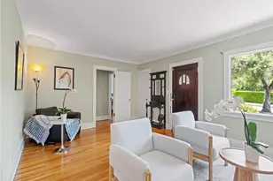 1815 N Michigan Ave, Pasadena, CA 91104 - Photo 7