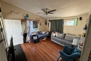 631 S Evergreen Ave, Los Angeles, CA 90023 - Photo 11