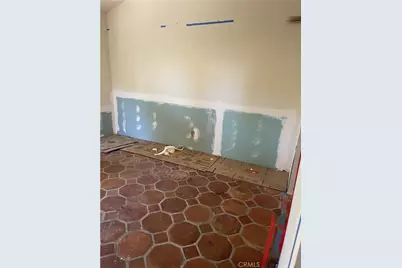 294 S Marengo, Pasadena, CA 91101 - Photo 15