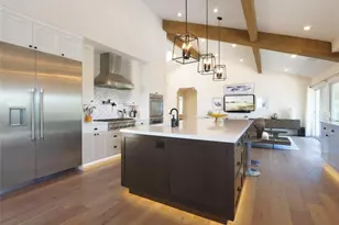 2 El Concho Ln, Rolling Hills, CA 90274 - Photo 19