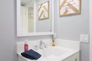 110 S Prospect Ave, Redondo Beach, CA 90277 - Photo 25