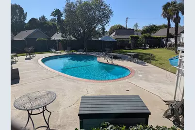 200 W 37th, Long Beach, CA 90807 - Photo 17