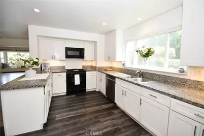 24263 Los Codona, Torrance, CA 90505 - Photo 11