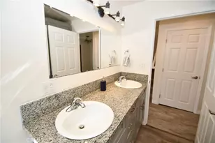 24263 Los Codona, Torrance, CA 90505 - Photo 19