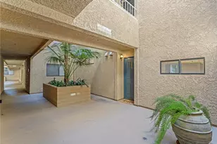 550 Orange Ave, Long Beach, CA 90802 - Photo 17