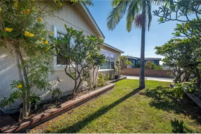 11945 209th, Lakewood, CA 90715 - Photo 29
