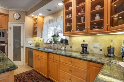 217 S Irena Avenue #A, Redondo Beach, CA 90277 - Photo 19