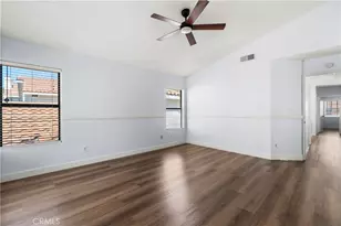 29105 Marilyn Dr, Canyon Country, CA 91387 - Photo 25