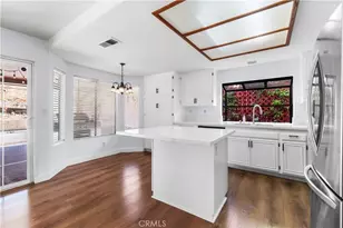 29105 Marilyn Dr, Canyon Country, CA 91387 - Photo 17