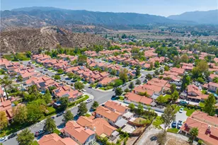 29105 Marilyn Dr, Canyon Country, CA 91387 - Photo 47
