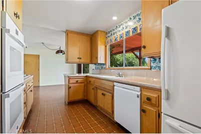 6630 Eddinghill Drive, Rancho Palos Verdes, CA 90275 - Photo 7