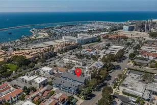 313 N Broadway, Redondo Beach, CA 90277 - Photo 35