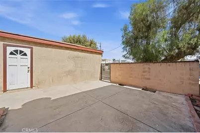 1402 W 1st Street, San Pedro, CA 90732 - Photo 25
