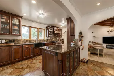 4057 Via Pavion, Palos Verdes Estates, CA 90274 - Photo 11