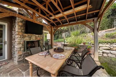 4057 Via Pavion, Palos Verdes Estates, CA 90274 - Photo 37