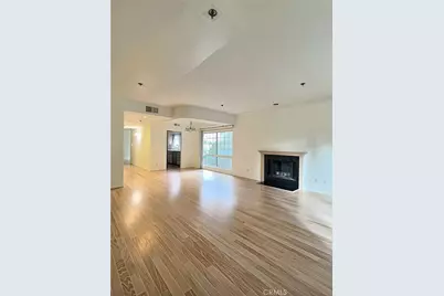 2205 S Bentley Avenue #102, Los Angeles, CA 90064 - Photo 11
