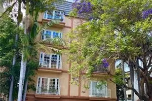 2205 S Bentley Ave, Los Angeles, CA 90064 - Photo 1