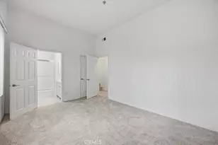 2205 S Bentley Ave, Los Angeles, CA 90064 - Photo 21