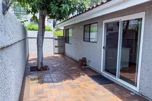 929 Thistlegate, Oak Park, CA 91377 - Photo 23