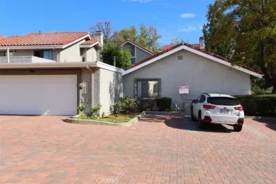 929 Thistlegate, Oak Park, CA 91377 - Photo 25