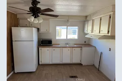 520 E Carson Street #15, Carson, CA 90745 - Photo 9